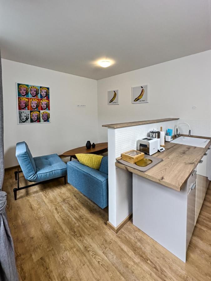 Gallery Apartments Liberec Buitenkant foto