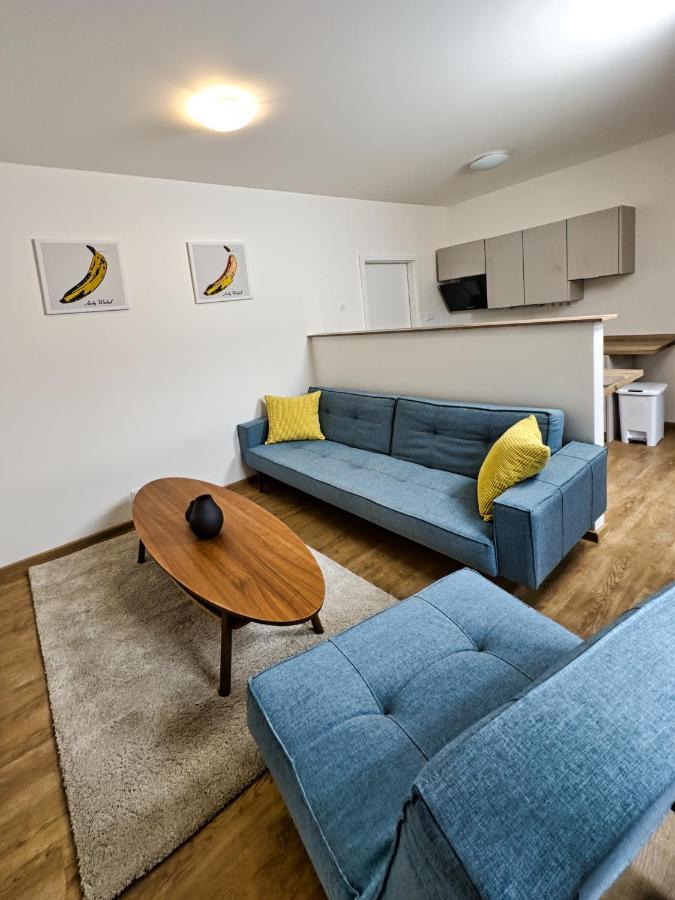 Gallery Apartments Liberec Buitenkant foto