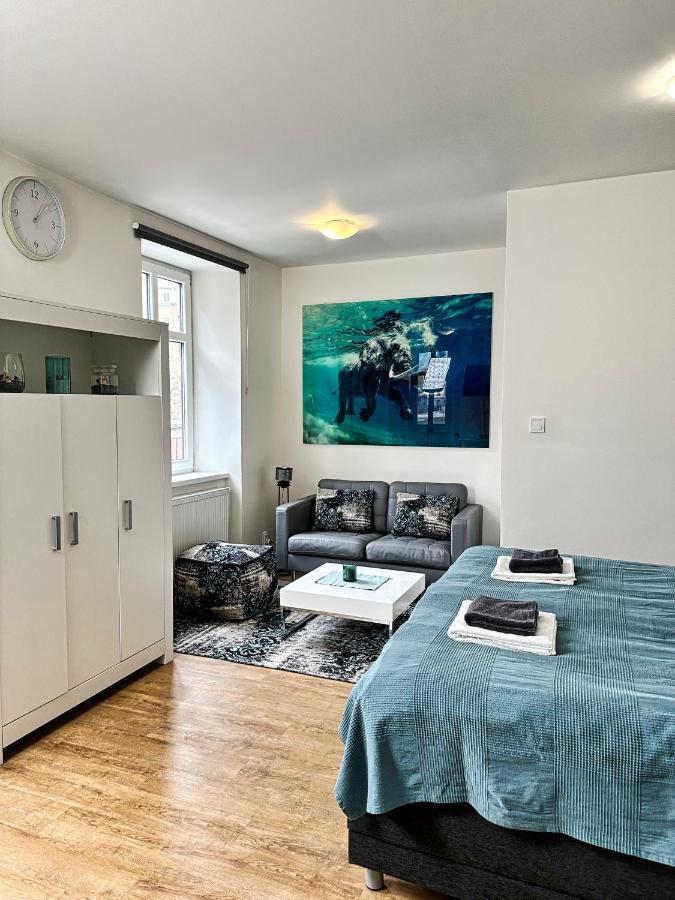 Gallery Apartments Liberec Buitenkant foto