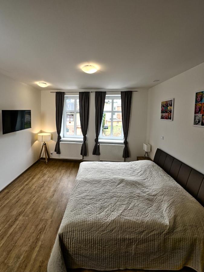 Gallery Apartments Liberec Buitenkant foto