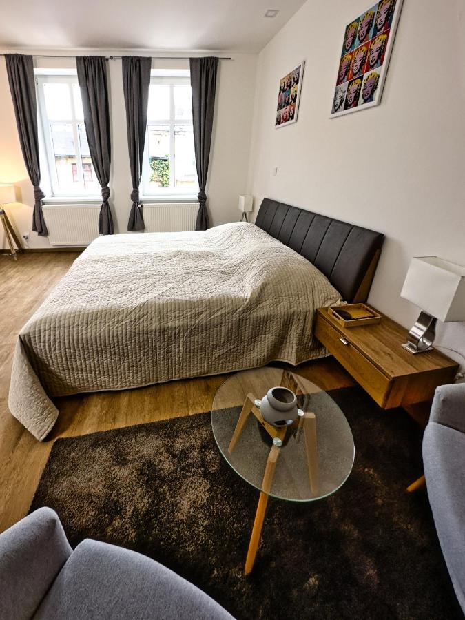 Gallery Apartments Liberec Buitenkant foto