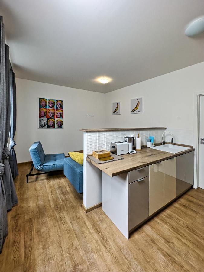 Gallery Apartments Liberec Buitenkant foto