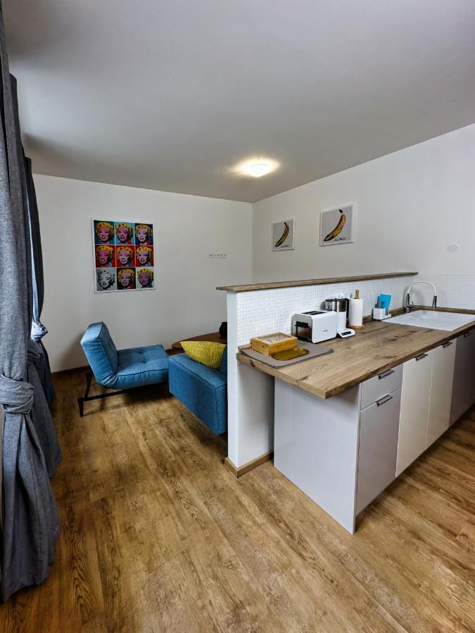 Gallery Apartments Liberec Buitenkant foto