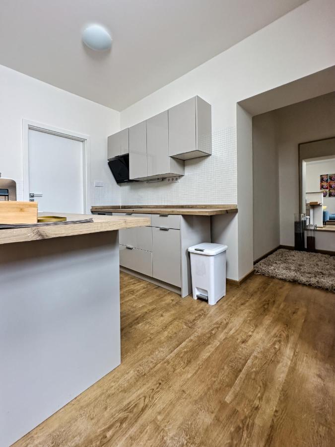 Gallery Apartments Liberec Buitenkant foto