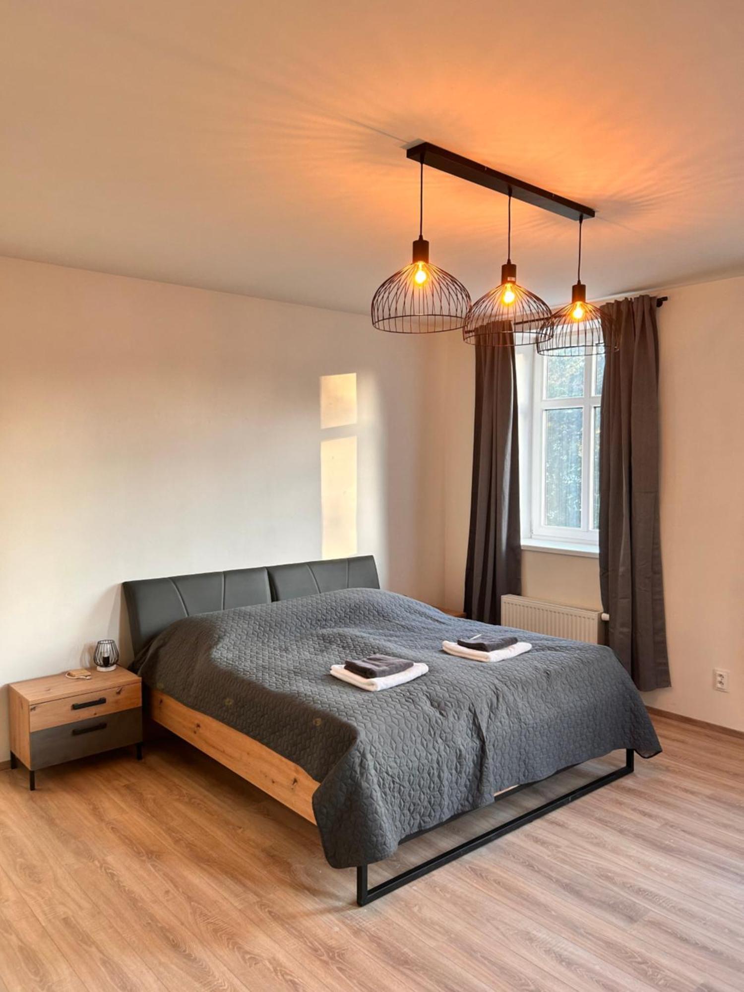 Gallery Apartments Liberec Buitenkant foto