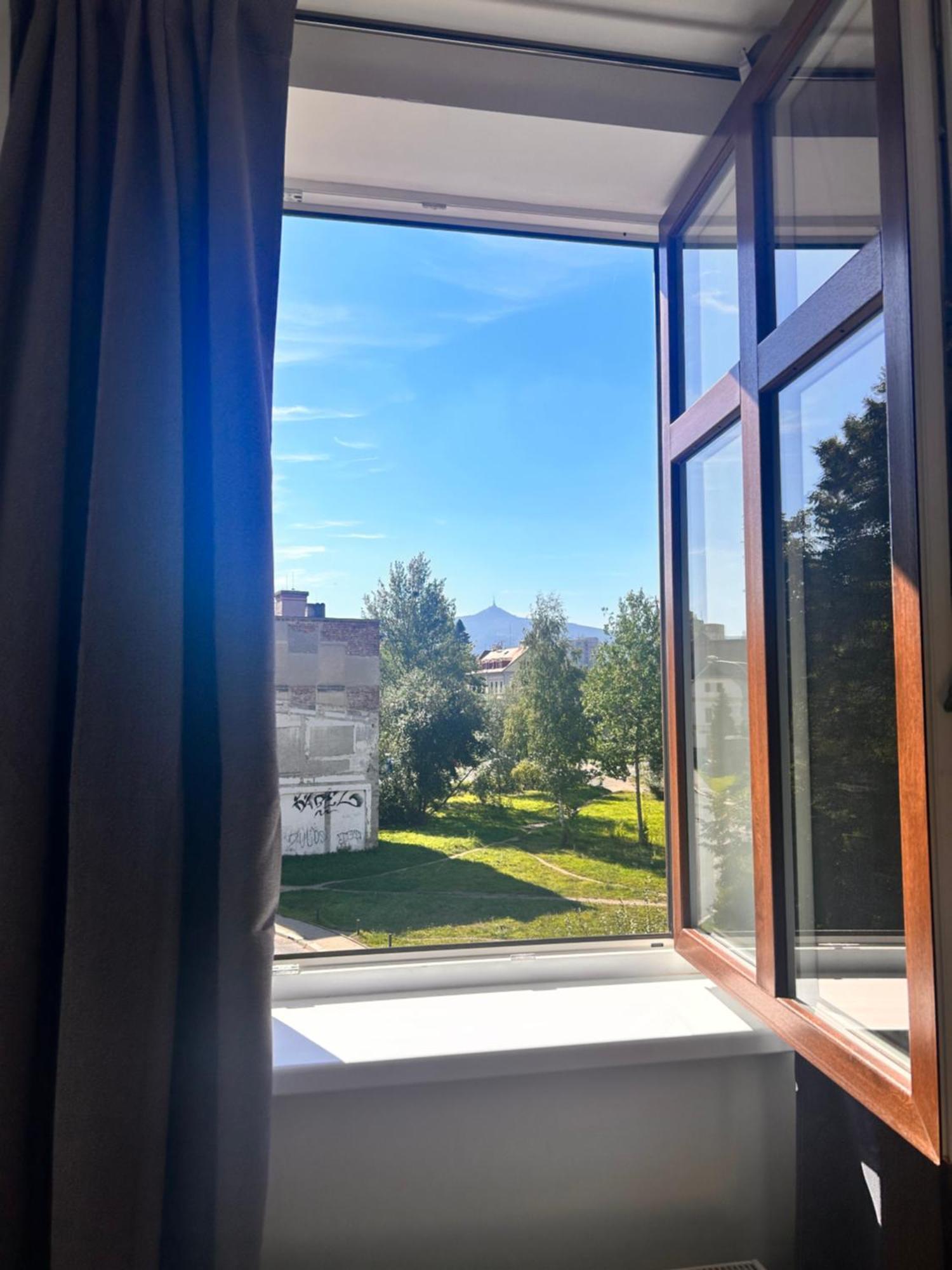 Gallery Apartments Liberec Buitenkant foto